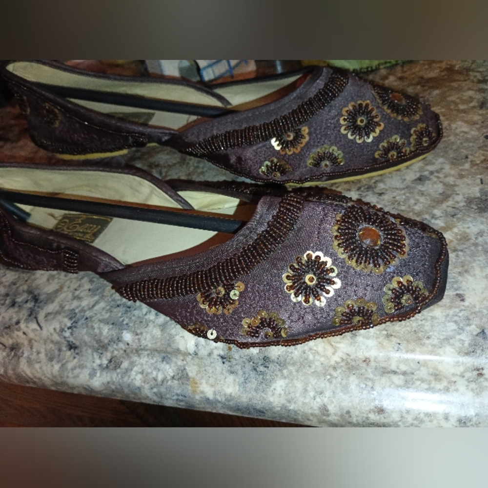 Elegant Brown Floral Sequin Flats - Picture 9 of 13